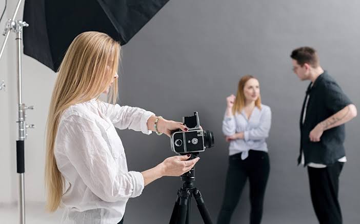 The 5 best photoshoot styling services in Weimar – preparing camera-ready looks for creative shots