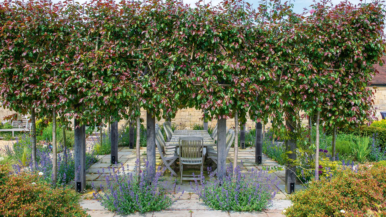 The 5 best garden design services in Herne – planning outdoor areas to suit your personal preferences